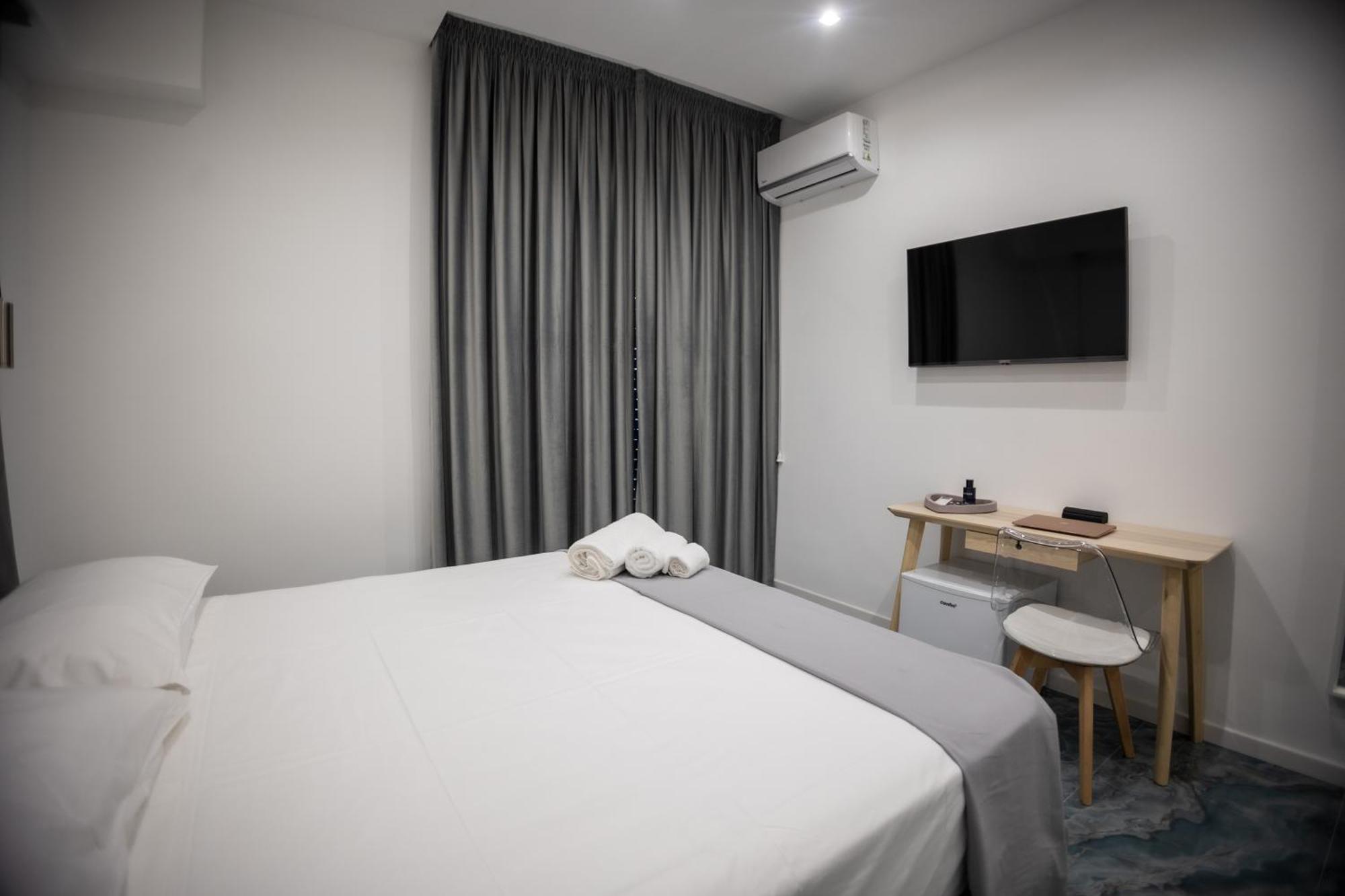 Fp Suite เนเปิลส์ ภายนอก รูปภาพ